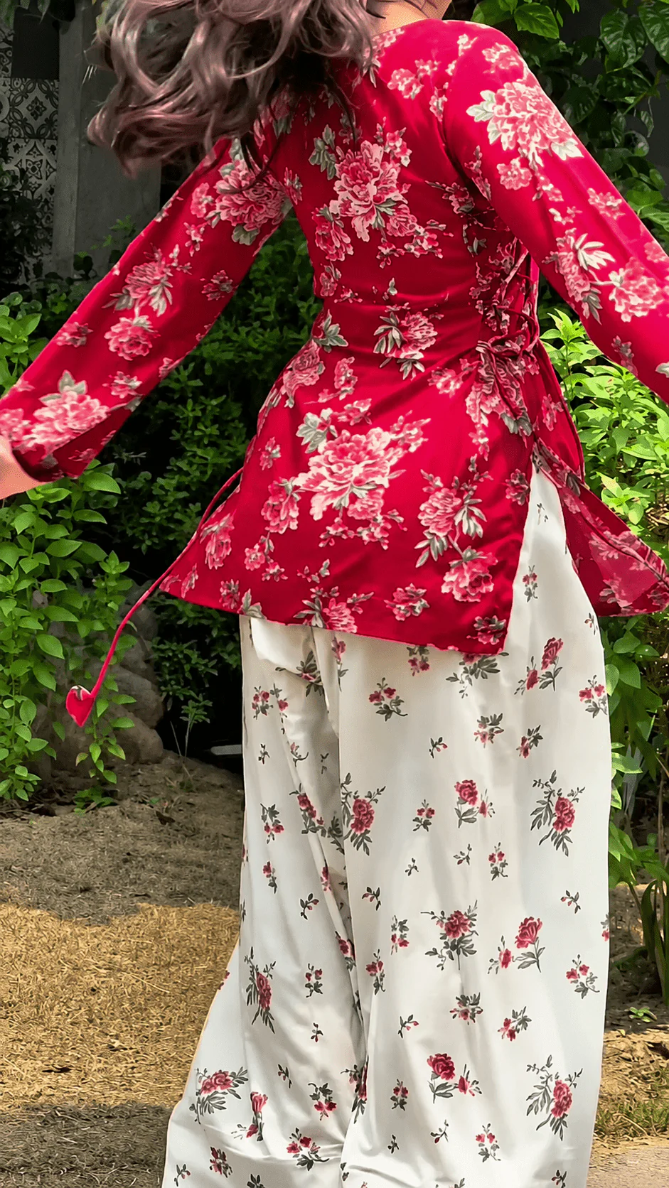 Red Vine Floral Top with Flowy Farshi Salwar W29 - Image 2